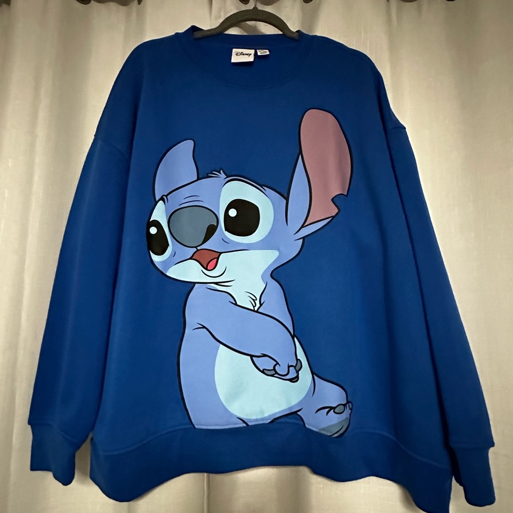 Blue stitch sweatshirt
